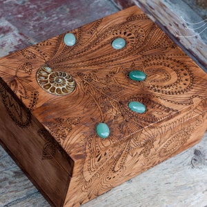 Caja grande de Tarot de madera / caja de tarot personalizada / caja de joyería vintage / caja de recuerdos personalizada / caja para cartas, caja para baraja / caja de baraja de pirografía