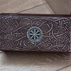 Runen Aegishjalmur Schmuckdose | Ægishjálmur | Helm des Schreckens | Helm der Ehrfurcht | Vintage keltische Truhe | Schmuckkästchen aus Holz | rustikale Design-Box