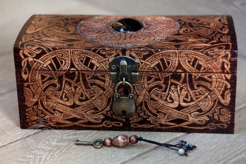 Vintage wooden celtic jewelry box custom engraved box craft work wooden chest 画像 4
