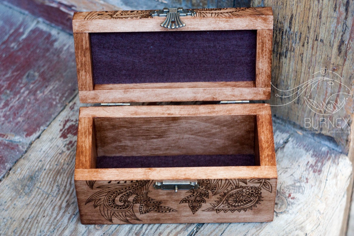 Boîte à bijoux en bois métal soleil - vintage - Montres & Bijoux