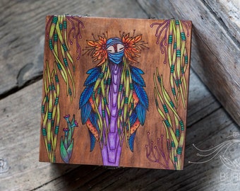 Coffret tarot pyrogravé : coffret souvenir en bois Nymphe de la forêt