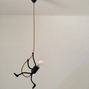 Mr.Bright THE ORIGINAL LIGHT. Playful Pendant Light. Unique, fun and versatile! This 27 cm tall lively rope climber is a great eyecatcher.