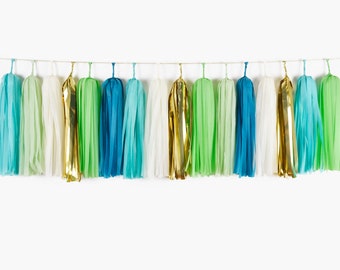 ASSEMBLED Palm Springs Tassel Garland, Tropical Fiesta Palm, Green Blue Garland, Tropical Party Banner, Luau Party Decor, Green Blue Nursery