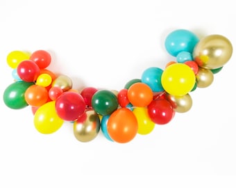 Taco Balloon Garland | Fiesta Balloon | Fiesta Birthday | Fiesta Party Decor | Taco Twosday | Llama Party | Baby Shower | Bridal Shower