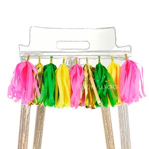 Flamingo Pineapple High Chair Garland, High Chair Banner, First Birthday, Cake Smash, Aloha Party, Hawaii Party, Tropical Party, Fruit Party