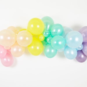 Pastel Rainbow Balloon Garland, Rainbow Party Decor, Balloon Garland Kit, Rainbow Unicorn, Rainbow Mermaid, Birthday, Baby Shower