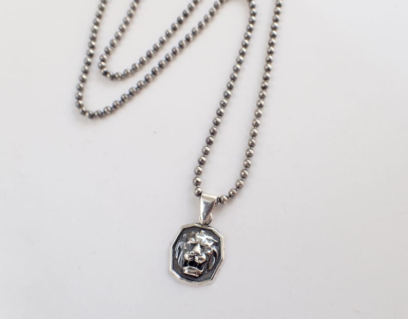 Small Pendant Sterling Silver Power Lion Medallion Mens Necklace Masculine