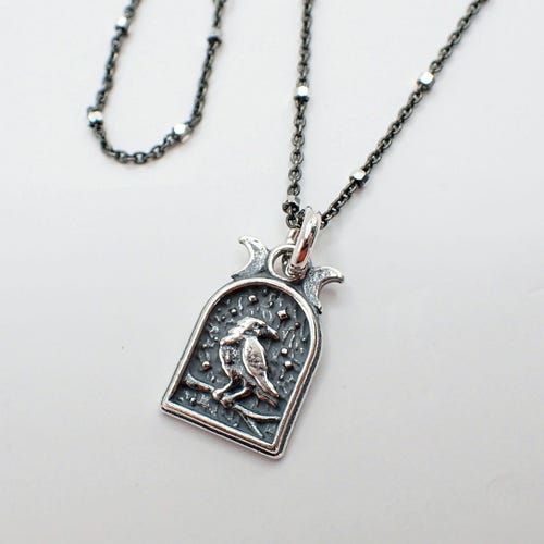 Collier corbeau en argent sterling, délicat, corbeau, oiseau, lune