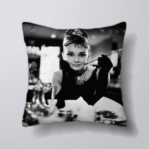 Audrey Hepburn breakfast at tiffany&#39;s  -Cushion Cover Case Or Stuffed With Insert