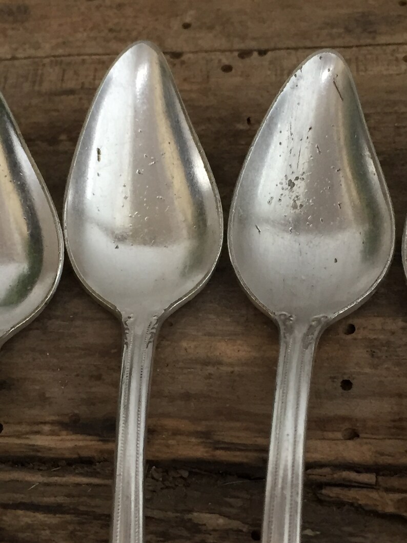 1948 Grapefruit Spoons 1847 Rogers Bros Silver Plate Remembrance Pattern Traditional Serving Dessert Spoon Grapefruit Vintage Victorian Flatware Silverware Home Living Vadel Com