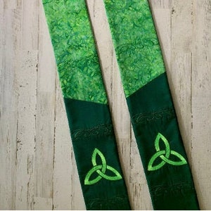 Green Clergy Stole w/ Trinity Symbol for Pastor