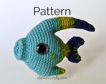 Milo the Moorish Idol Crochet Pattern | No sew Tropical Fish Amigurumi Pattern