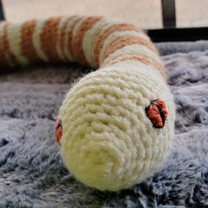 Kelvin the Temperature Snake Crochet Pattern Easy Temperature Project Pattern with Start Guide image 7