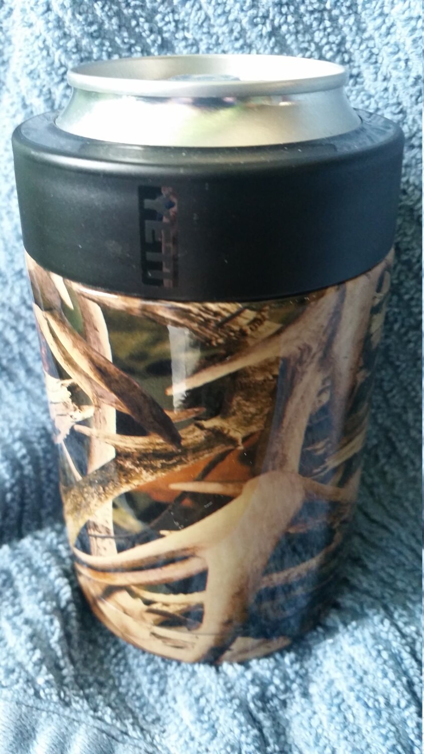 Camo dipped Yeti Koozie