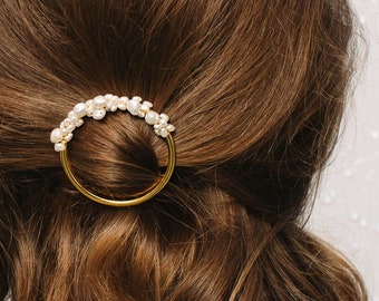 MAGNA HALF - Hair clip with pearls in silver, gold or rose gold / Hair clip set with pearls / Bridal hair accessories / Hair accessories pearl