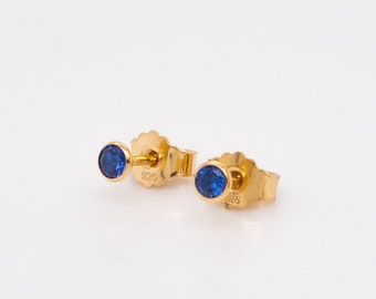 TARA - earrings with a blue stone in silver, gold, rose gold