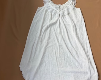 Vintage Christian Dior Lingerie Pink cotton White Lace Nightgown USA Large Soft