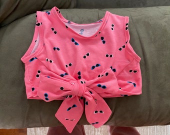 Toddler summer crop top with tie or bow instructions sewing project