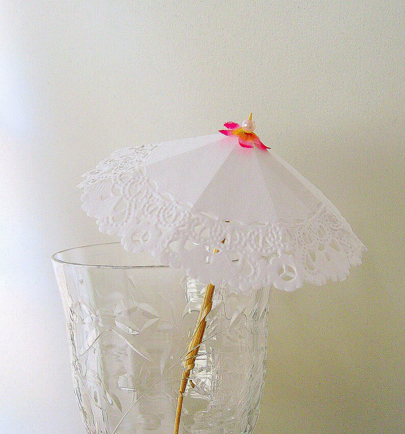 White Lace Cocktail Umbrellas Drink Parasol 20 Small Umbrellas Etsy