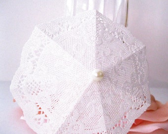 10 Lace doily Cocktail umbrellas vintage off-white lace doilies custom made cocktail umbrella wedding reception wine accessories LIMITED QTY