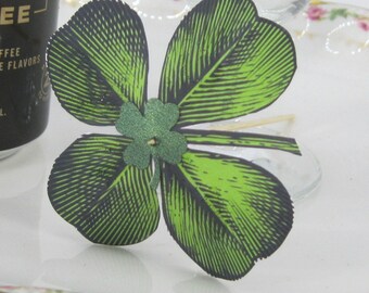 10 or 20 Shamrock Cocktail umbrellas St Patrick's Day paper drink umbrellas Cocktail Bar supplies cocktail umbrellas party decor table decor