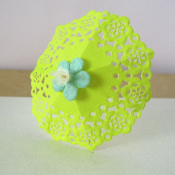 Lime green Cocktail umbrellas 20 doily Cocktail with aqua and white flower cocktail umbrella wedding reception wine decor accessories