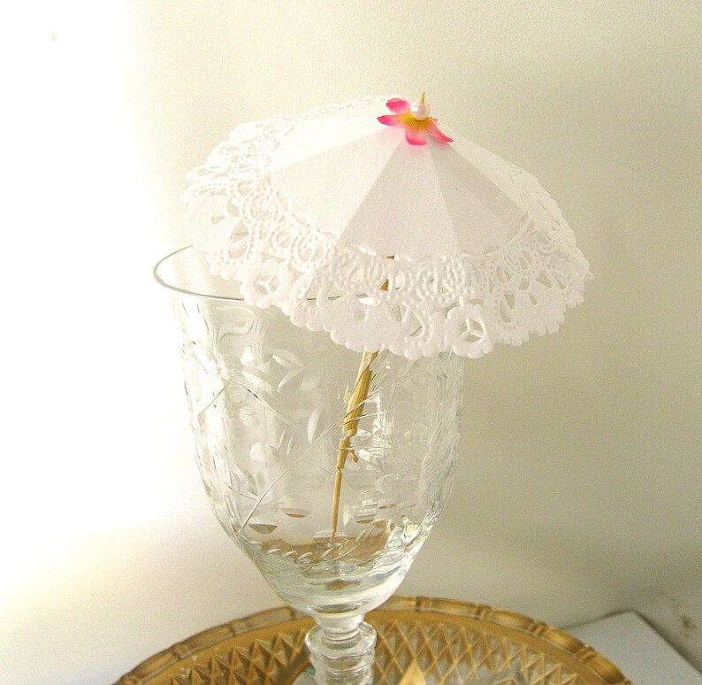 White Lace Cocktail Umbrellas Drink Parasol 20 Small Umbrellas Etsy
