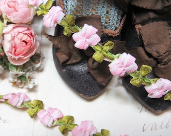 1y FRENCH PINK ROSETTE Trim Ombre White Ribbon 3/8" Daisy Rococo Millinery Flower Jacquard Ribbon Ribbonwork Vintage Doll Dress Hat applique