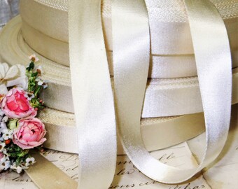 1y 1940s RAYON WEDDING TUBING Matte Satin Ribbon Trim antique vintage French Wedding Double Face 1920s Flapper Hat Rosette Ribbowork Flower
