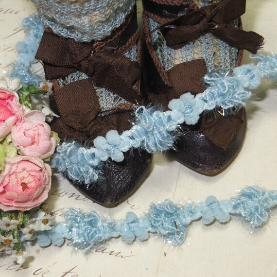 1y FRENCH BLUE NAVY AIRY LACE FLOWER TRIM VTG ANTQ RIBBON DOLL DRESS JACQUARD
