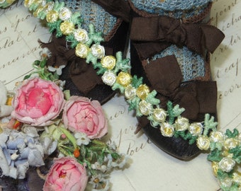 1y VENISE SCHIFFLI LACE Trim Yellow Embroidery Flower Lace Tape Saffron Ribbon Applique Vintage Flower Daisy Braid Rose Blue Pink Doll Dress