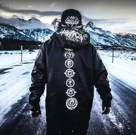 Windbreaker season shop