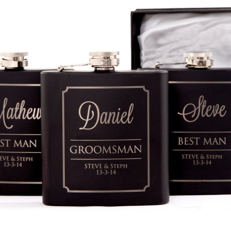 6oz Black Hip Flask Gift Set Engraved Stainless Groomsman Gift Bridal Party Gift Best Man Gift Bild 3