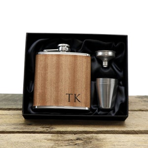 Wood Wrapped Stainless Steel Hip Flask Gift Boxed Personalised Bomboniere Glass Favor Gift Groomsman, Groom, Best Man