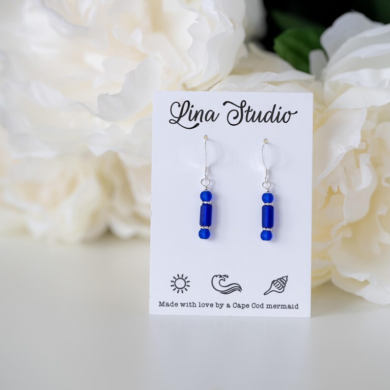 Cobalt blue sea glass earrings: Small dangle drop, Handmade jewelry, Sterling silver, Minimalist, Lightweight bild 9