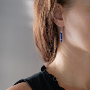 Cobalt blue sea glass earrings: Small dangle drop, Handmade jewelry, Sterling silver, Minimalist, Lightweight bild 3