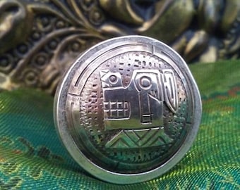 Vintage Silver Indigenous Dog Button "Statement" Ring -  Upcycled/Repurposed Fashion Jewelry - Wedding Party Gift