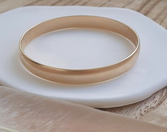 Bangle, Gold bangle, Matte gold bangle. Morrocan bangle, Wide bangle, Boho chic bangle, Morrocan gold  bracelet, Classic morrocan bangle