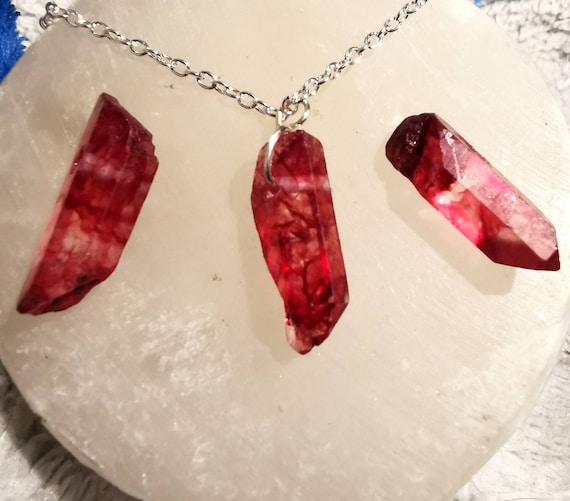 Colgante de cristal con punta de cuarzo rojo, cristales curativos