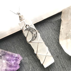 Selenite necklace, wand pendant lunar moon gift for her, birthday gift. Mother&#39;s day gift