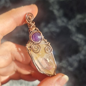 Goldene Heiler Halskette mit Amethyst Anhänger, Kupferdraht gewickelter Edelstein Kristall, Geschenk, für Sie.