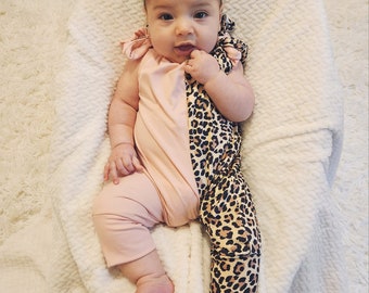 Baby girl, leopard and light pink split jumpsuit romper, ready to ship, spring outfit, summer outfit, baby coming home outfit, adjustable