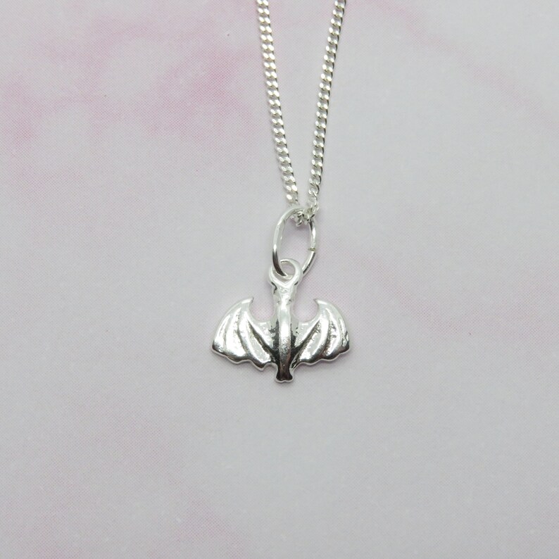 Sterling Silver 925 Bat Necklace /& Earrings Set Small Halloween Charms With Diamond Cut Curb Chain
