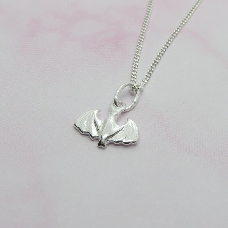 Sterling Silver 925 Bat Necklace /& Earrings Set Small Halloween Charms With Diamond Cut Curb Chain
