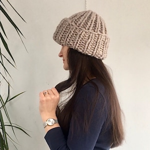 Super chunky Pure WOOL knit hat, Helsinki hat, Giant hat, Oversized winter hat, chunky beanie, Warm winter knitted hat, Chunky knit beanie