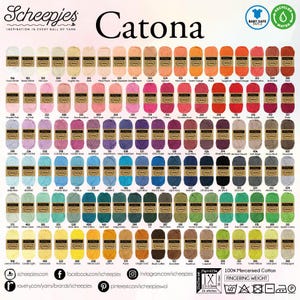 Könnte beinhalten: Eine Farbkarte von Scheepjes Catona Garn, einem 100% merzerisierten Baumwollgarn in Fingering-Gewicht. Die Karte zeigt 100 verschiedene Garnfarben, angeordnet in Reihen und Spalten. Jede Farbe ist mit einer Nummer und einem Namen gekennzeichnet. Das Garn ist in 25g Knäuel erhältlich, mit 625 Metern pro Knäuel. Das Garn ist maschinenwaschbar und kann in der Maschine getrocknet werden.