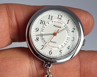 Hermoso Vintage Japón PULSAR V811-1160 Enfermera Doctor Fob Reloj de Cuarzo