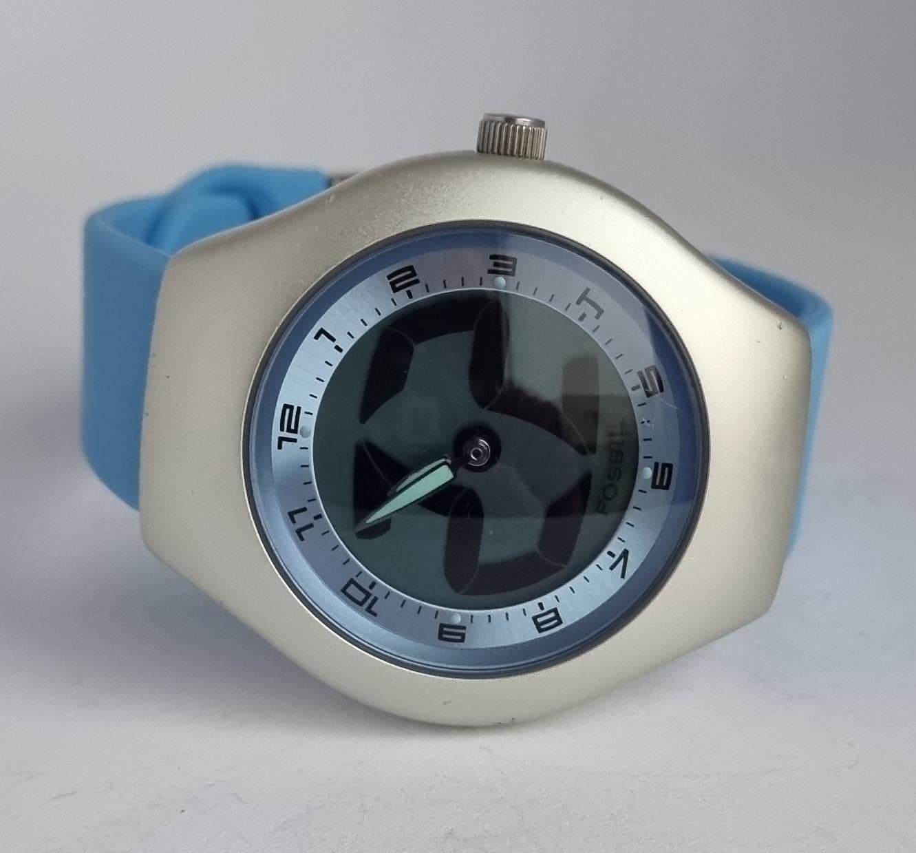 【未使用品】フォッシル ビッグ ティック ロボット型置時計 BG1000 動作未確認】フォッシル ビッグ ティック ロボット型置時計