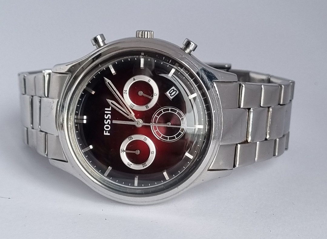 ★☆中古美品！ FOSSIL Natural 154cm 2017年モデル 赤 Beautiful 2011 FOSSIL Ansel FS-4675 Chronograph Men's Quartz