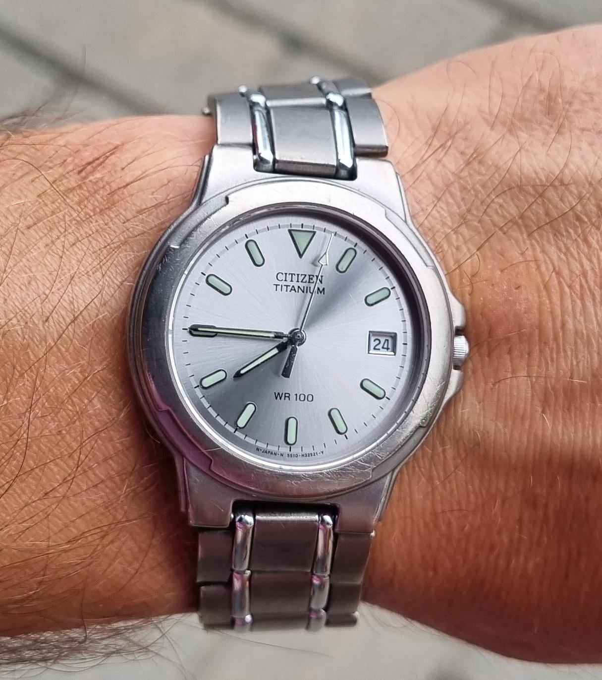 Vintage 1991 Citizen 2510-H23079 Titanium Classic Men's Quartz